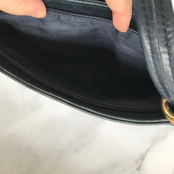 Tignanello navy blue leather shoulder Bag - Picture 7 of 10